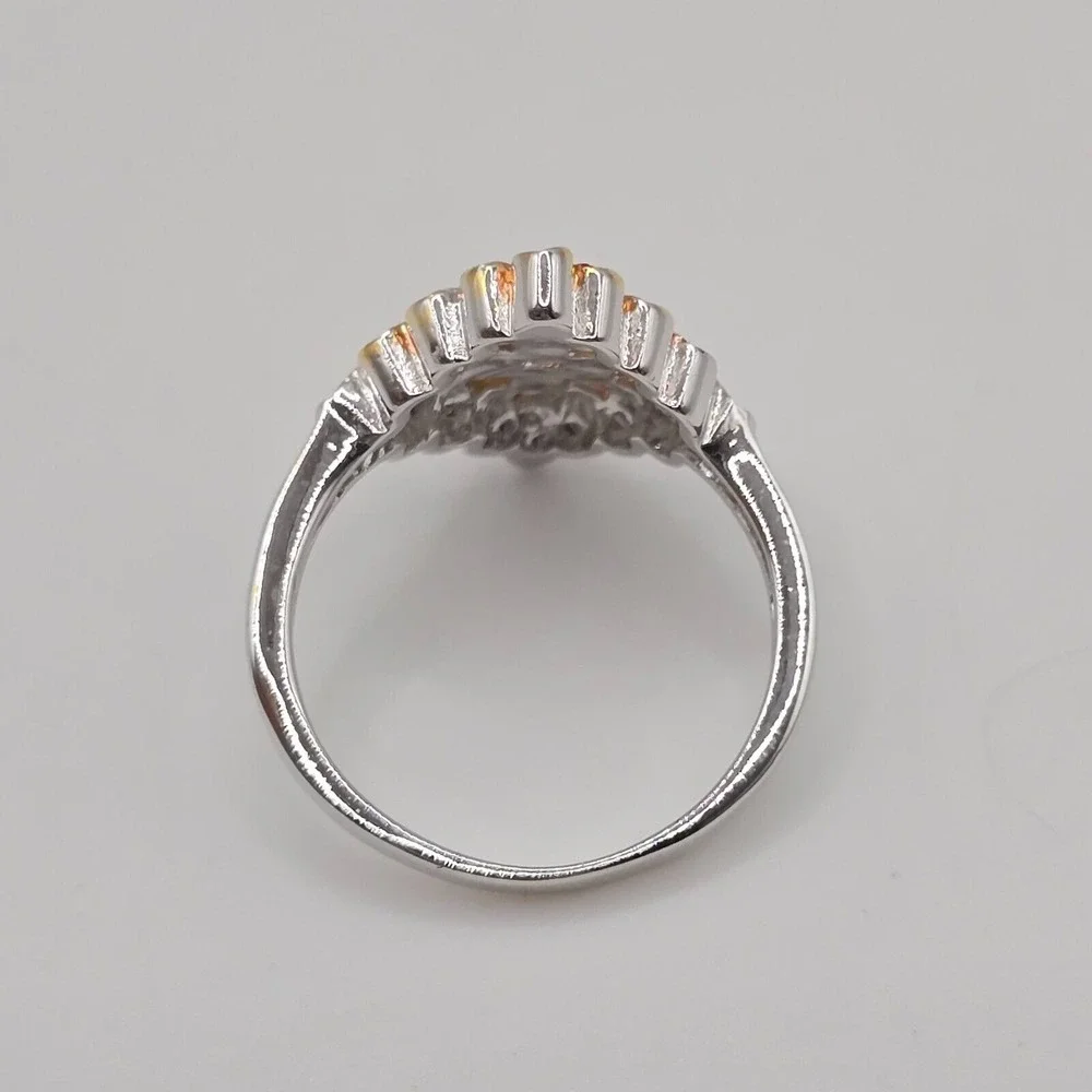 Geometric Diamond Ring Womens Size‎ 8 Gold Silver Tone Modern Minimalist - Picture 3 of 7
